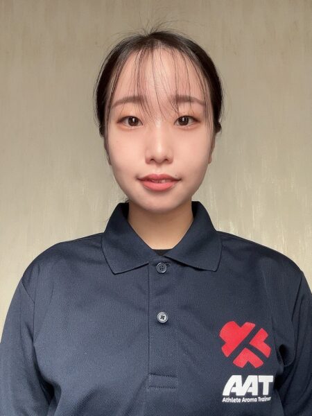 久保　葉月